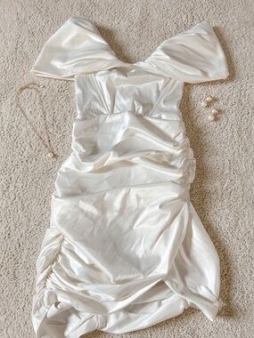 Elegant White Satin Off-Shoulder Ruched Dress